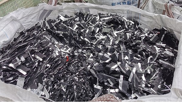 抖音TIKTOK色板免费网站IOS回收行業的前景與未來：新能源汽車快速發展帶來的飛躍
